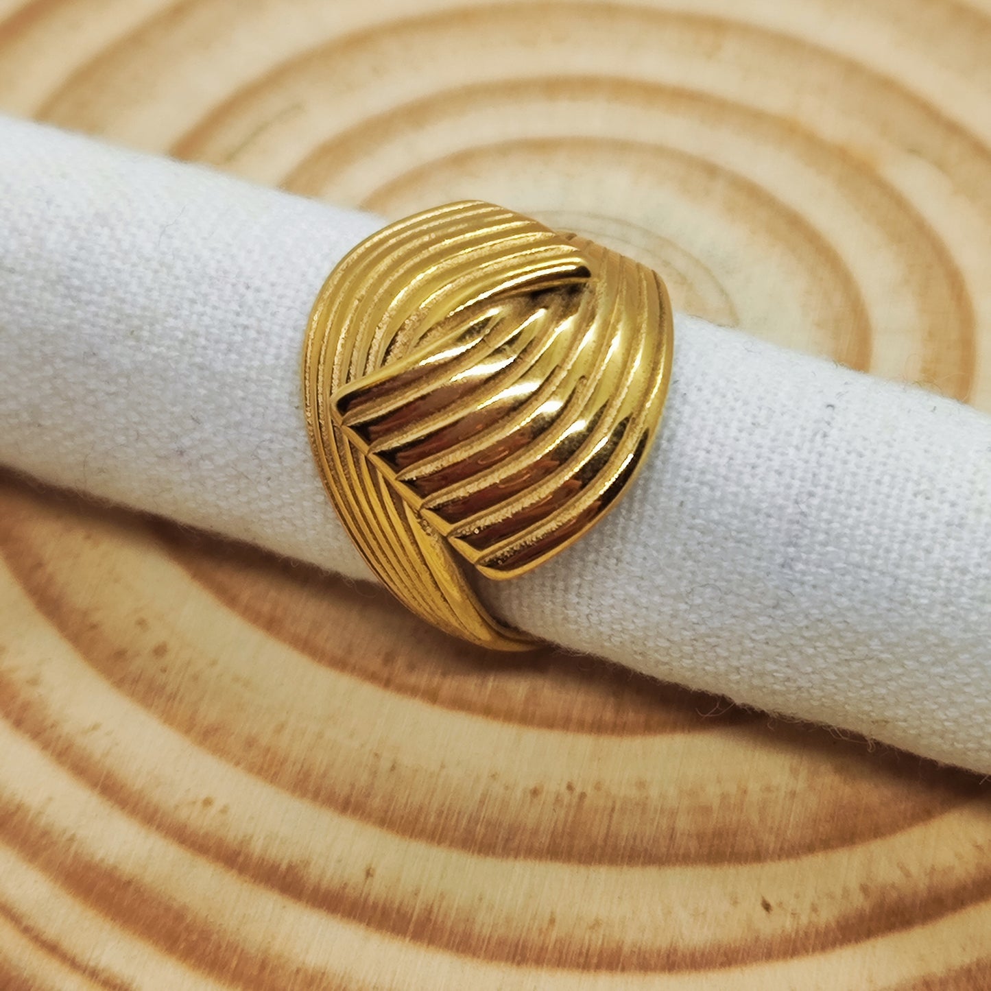 Anello Abbraccio